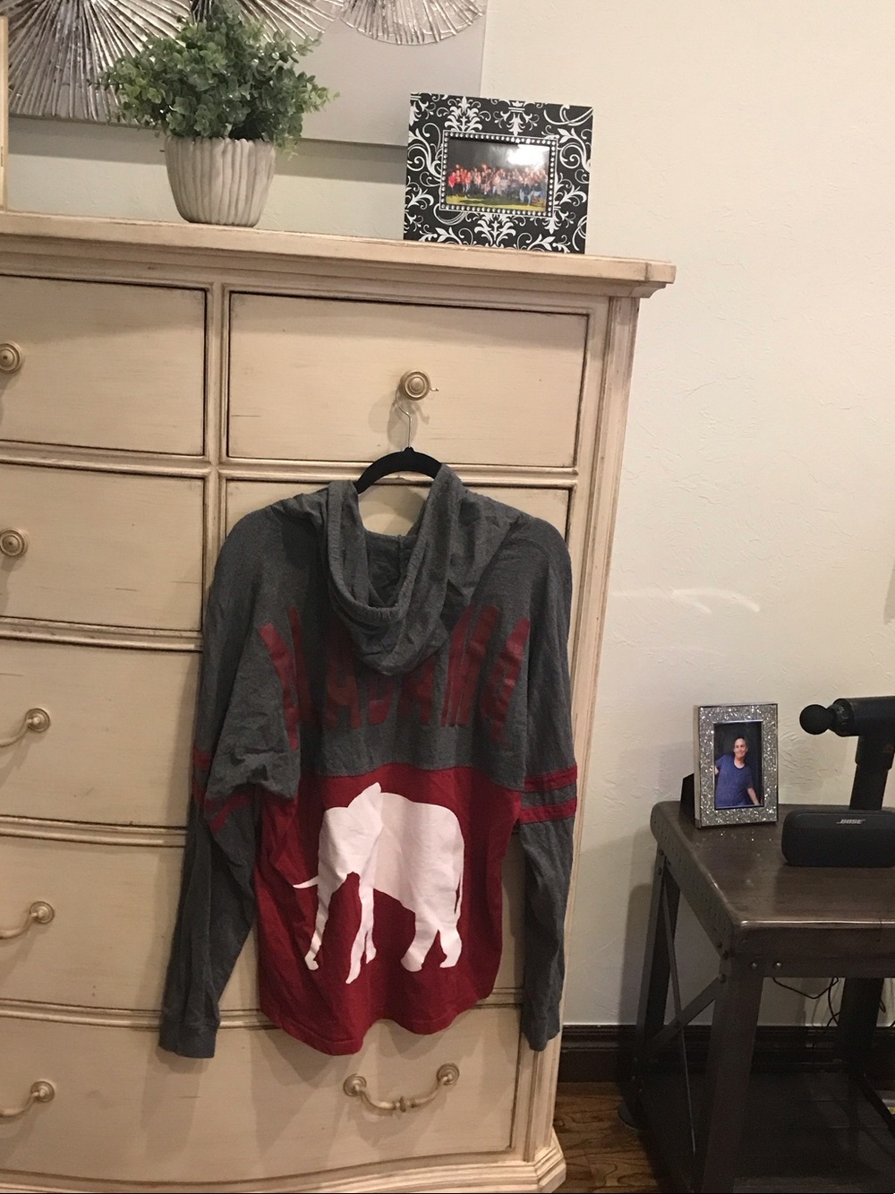 Alabama Gray & Red Elephant Hooded Pullover